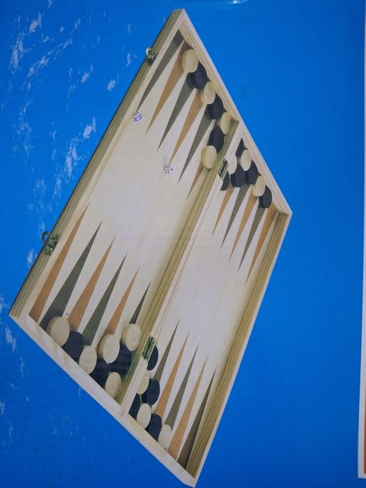 Table - dame,  lemn 50x50 cm, cu piese lemn sj zaruri. Complet, Nou