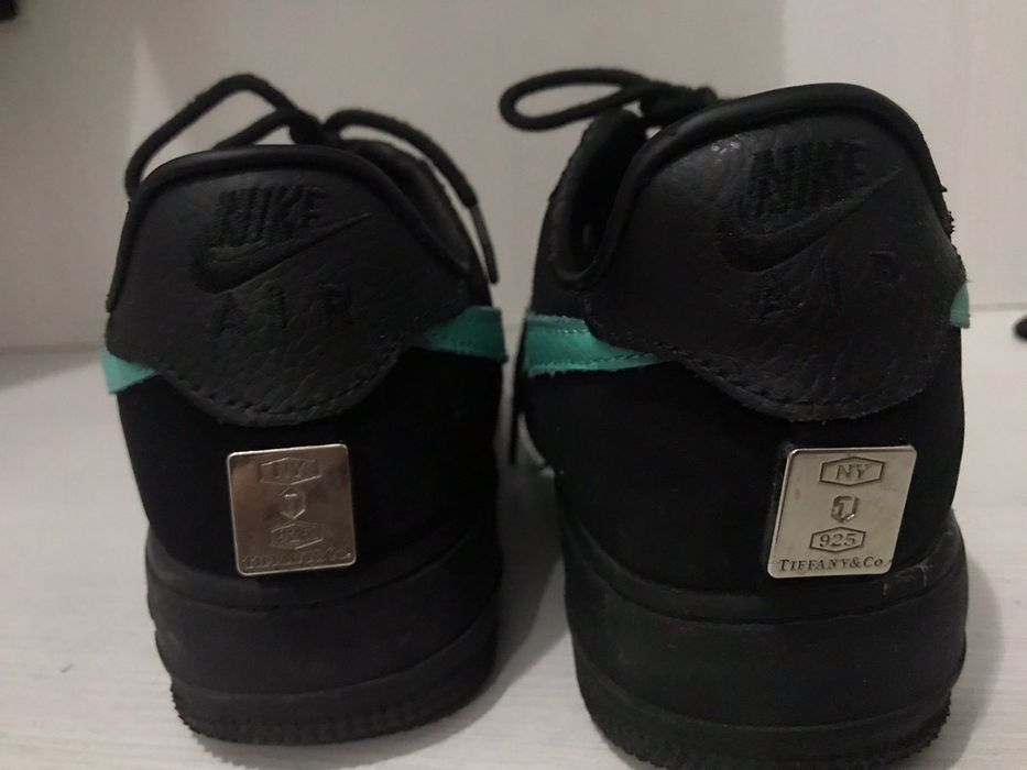 Крассовки унисекс 39 размер