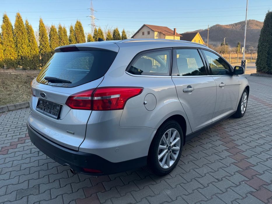 Ford Focus 1.5i euro 6