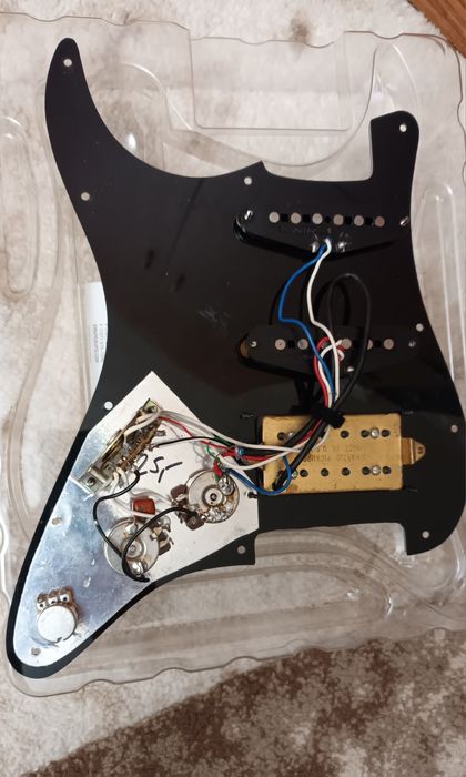 Loaded guitar pickguard Fender