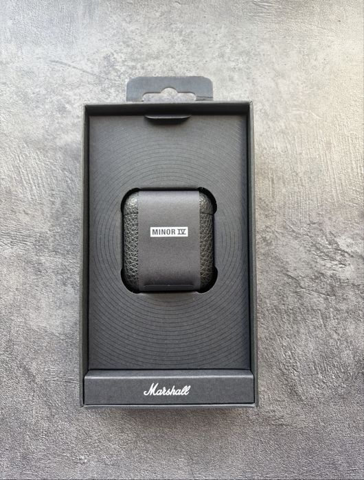 срочно продам наушники marshall