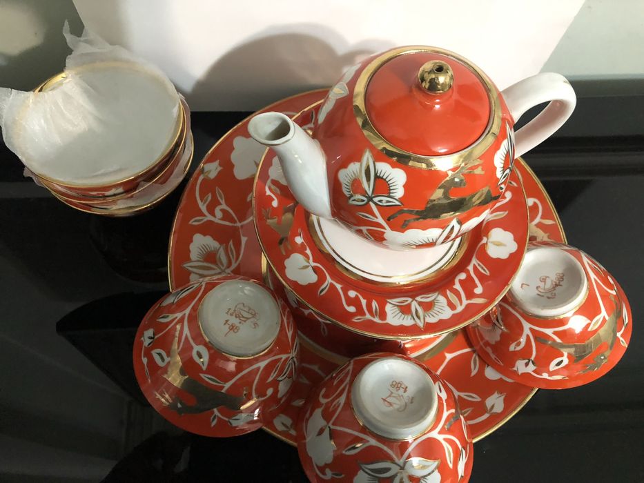 Чайный сервиз «Золотой олень»