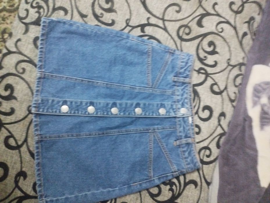 Продам джинсовую юбку