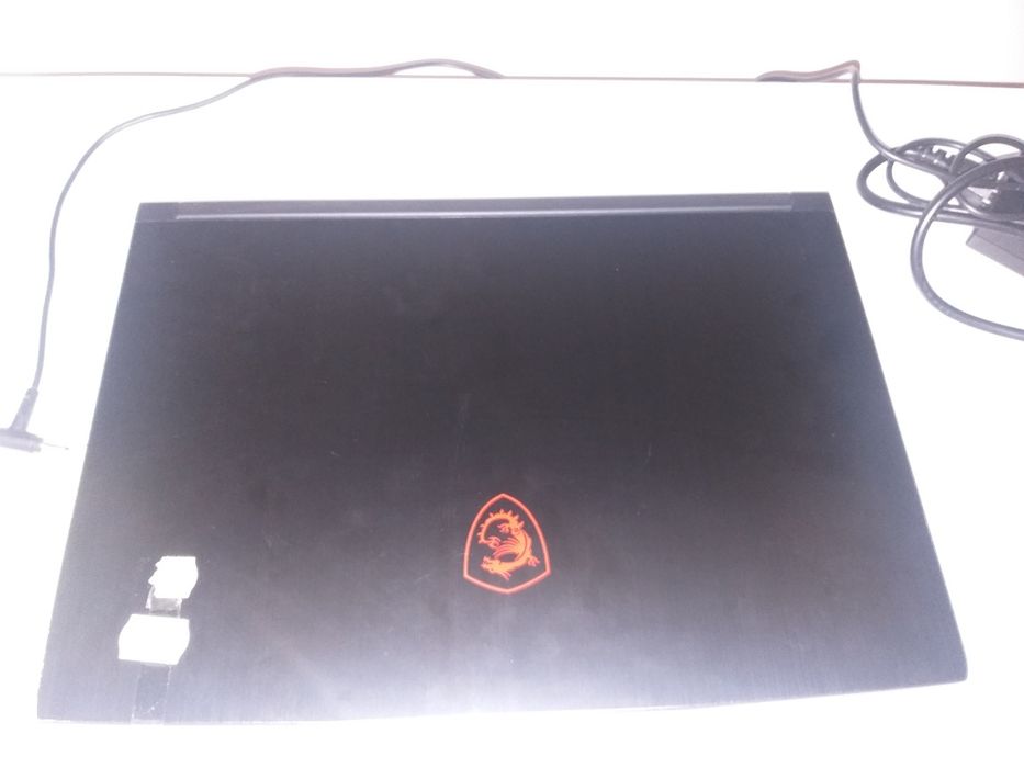 Laptop gaming MSI i5 (lt)