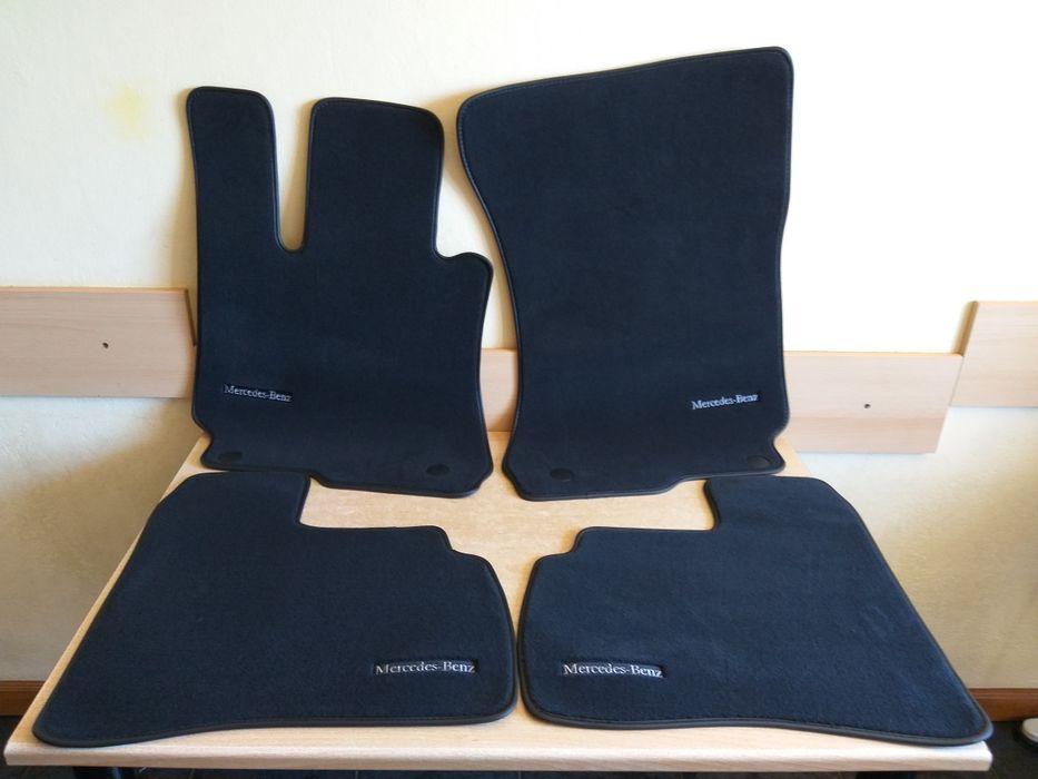 Covorase auto din mocheta dedicate Mercedes S Class W221