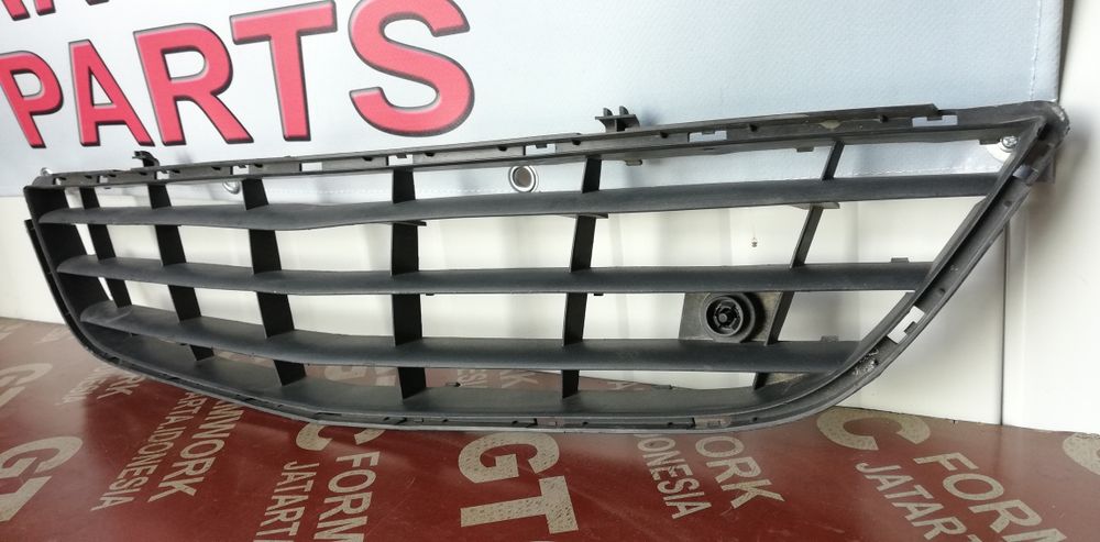 Предна долна решетка Opel Corsa S 2007-2011