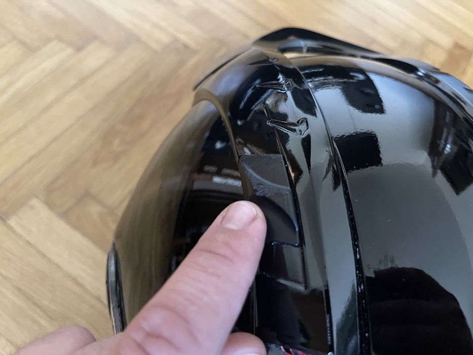 Casca Schuberth SR1