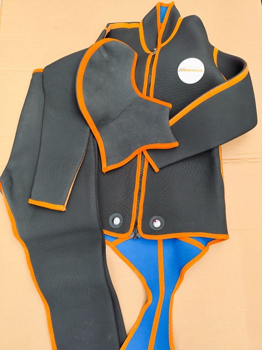 Неопренов костюм от 3 части