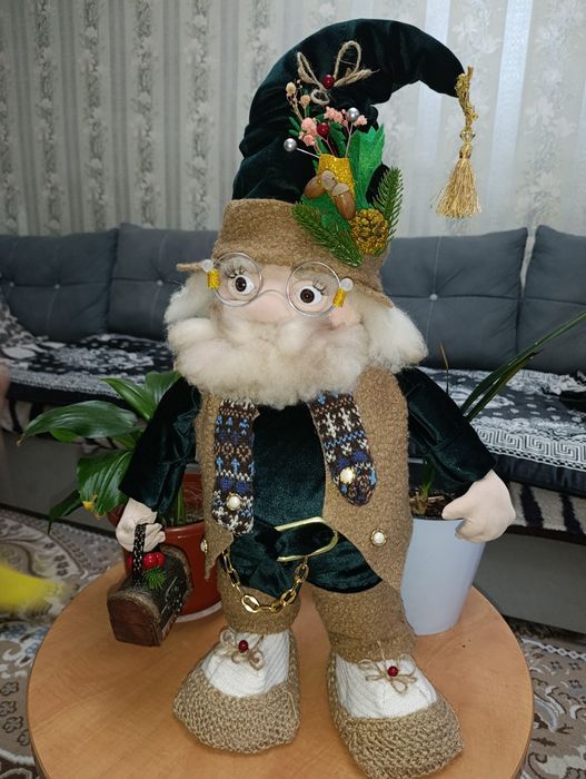 Новогодний гном ручной работы