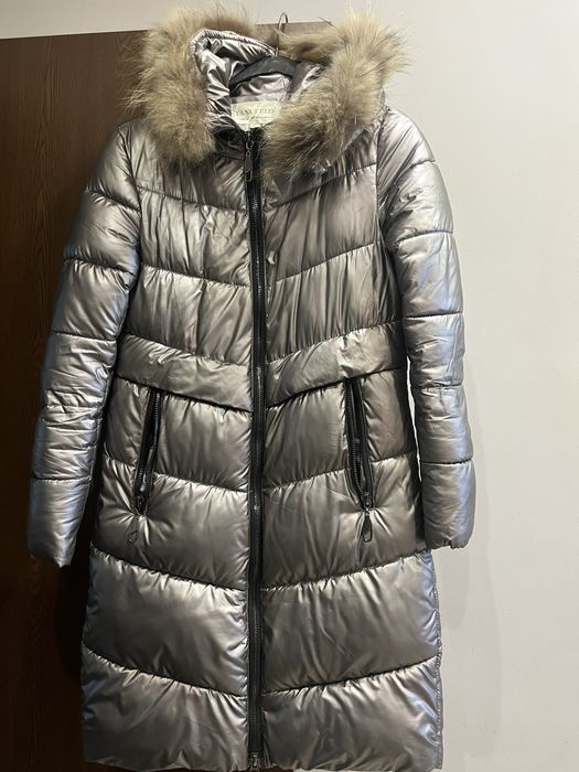 Дамско яке сребрист цвят