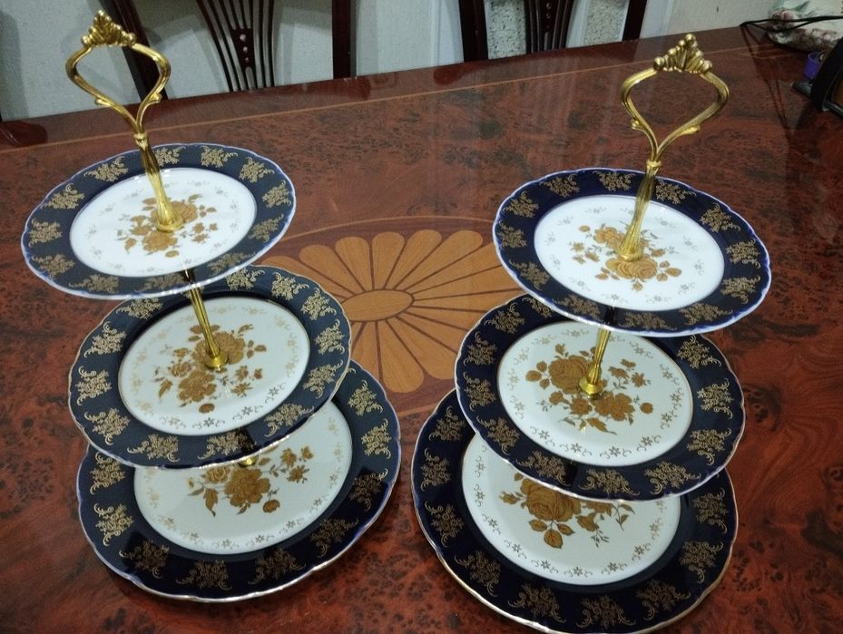 Этажорка  и  сервиз