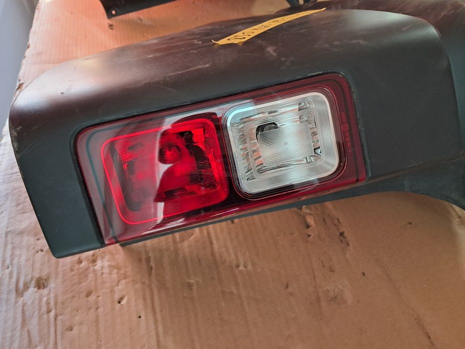 Броня калник Renault Trafic