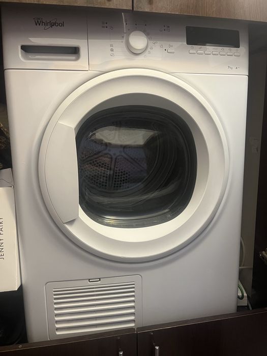 Vand Uscator de rufe Whirlpool neutilizat