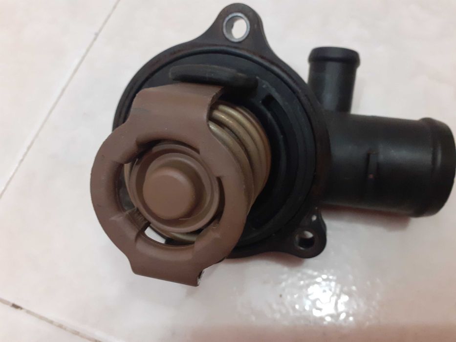 Термостат с фланец