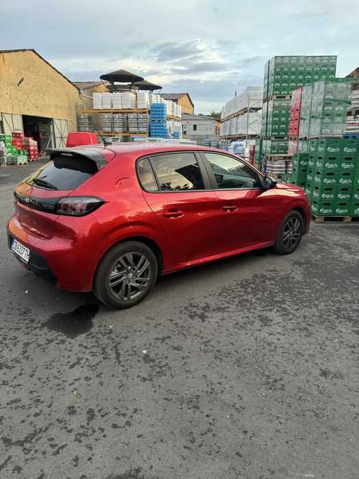 Peugeot 208 1.2 Бензин
