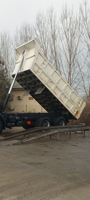 Samosval kuzf bort