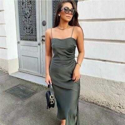 Зелена сатенена рокля Зара M/L Zara миди дължина, нова с етикет