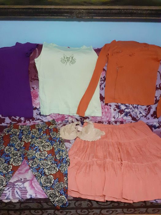 Haine damă – toate la 50 lei (nu vând la bucată)