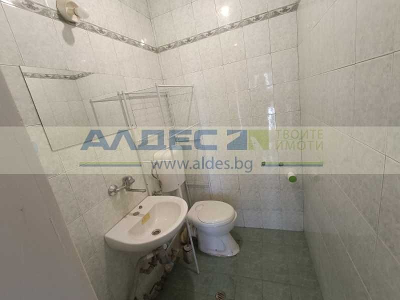 Дава се под наем Тристаен апартамент в София, Младост 3 - 110 кв.м за 841.5 € - Снимка #12