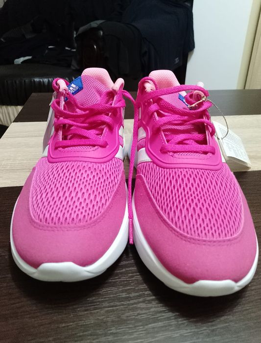 Adidași brandul Adidas