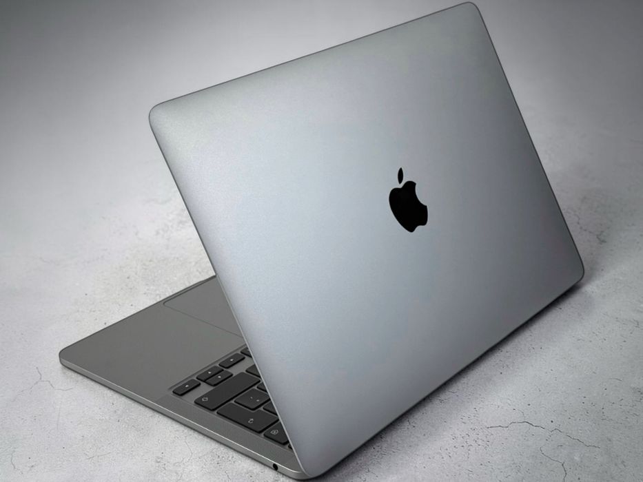 НОВ! Apple MacBook Pro 13" M1 8RAM 512GB Touch Bar Gray Гаранция!