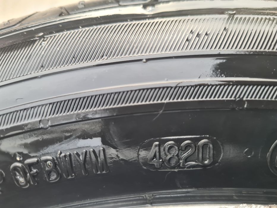 Jante aluminiu bmw 2 cauciucuri de vară bune,2 m+s uzate,205/55/16