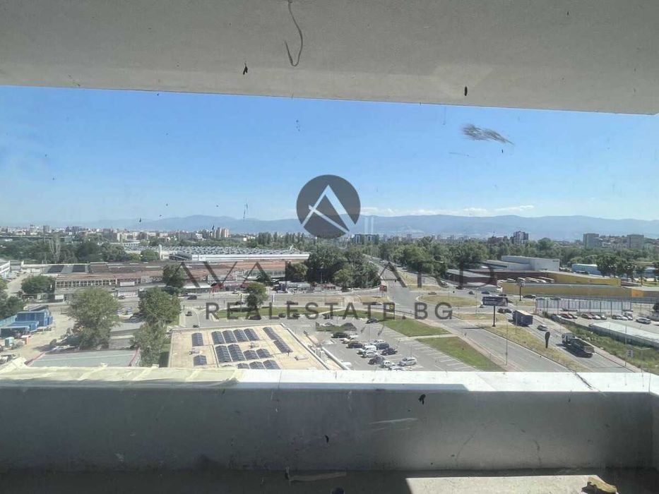 Продава се Тристаен апартамент в Пловдив, Кършияка - 108 кв.м за 727 €/кв.м - Снимка #1