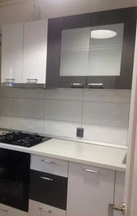 Дава се под наем Едностаен апартамент в Пловдив, Младежки Хълм - 48 кв.м за 178.5 € - Снимка #2