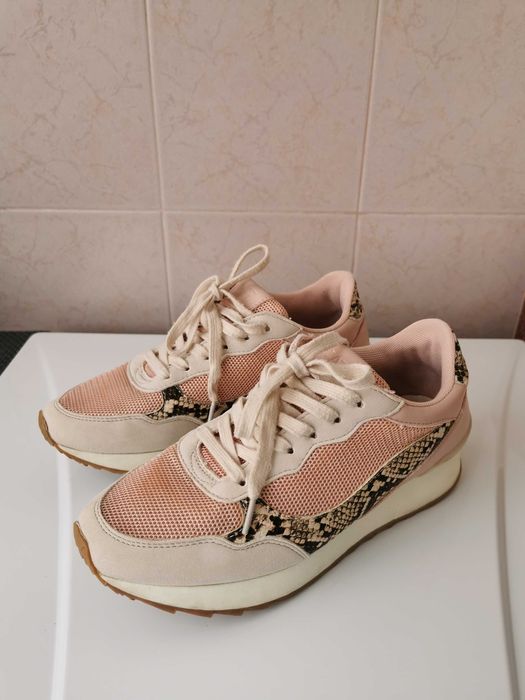 Дамски сникърси Anna Field