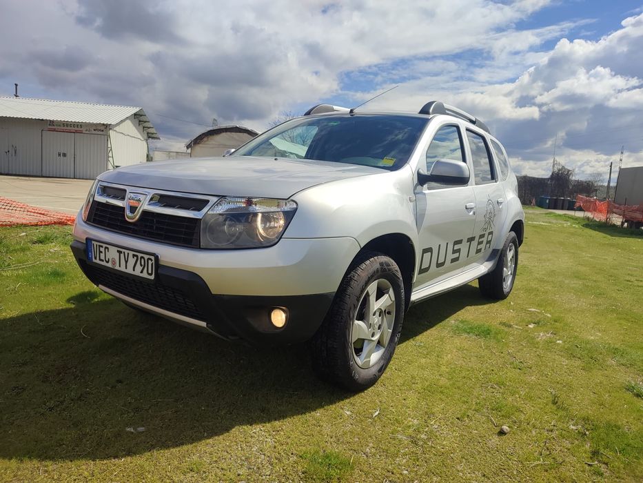 DACIA Duster 2012