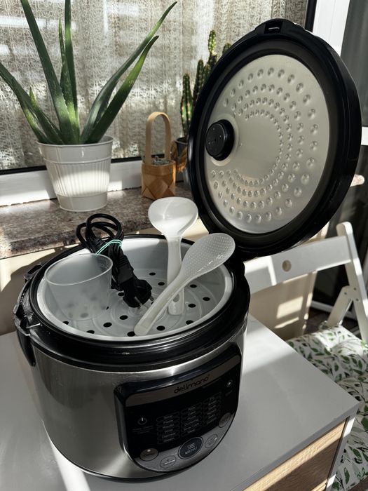Мултикукър Delimano 18 в 1 (700W, 4L) – Отлично състояние