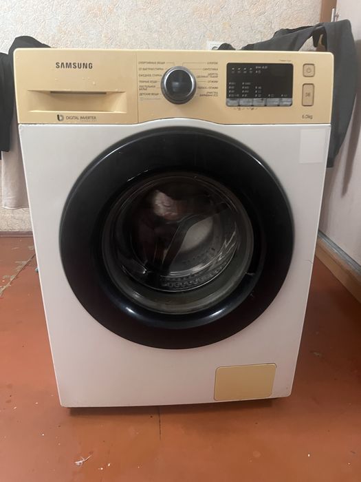 Продам стиральную машину