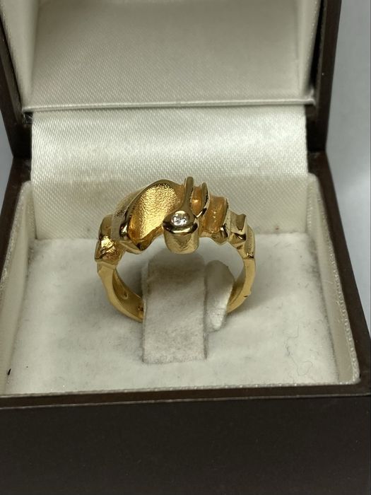 Inel designer aur 14kt.cu diamant