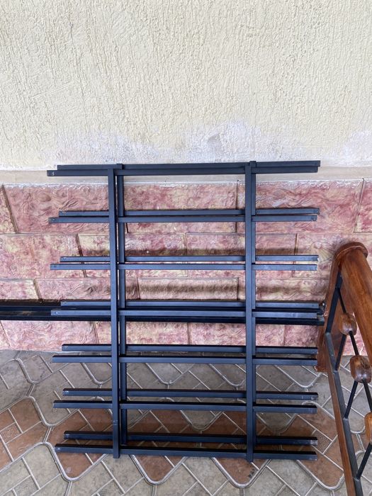 Кровать с матрасом