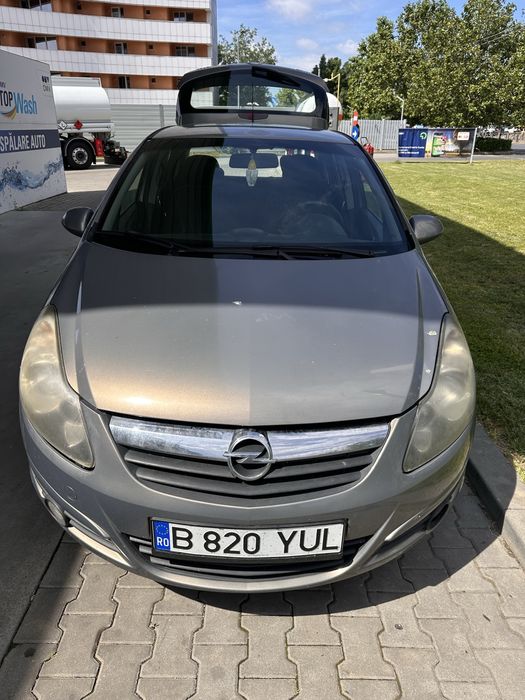 Opel corsa 1.3 d eco flex - consum drum lung 3.5-4% . Proprietar acte la zi - optiuni diverse - se vinde cat mai repede posibil