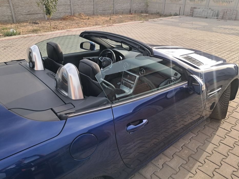 Merceses SLC 180 2016 benzina, Roadster  AMG Line