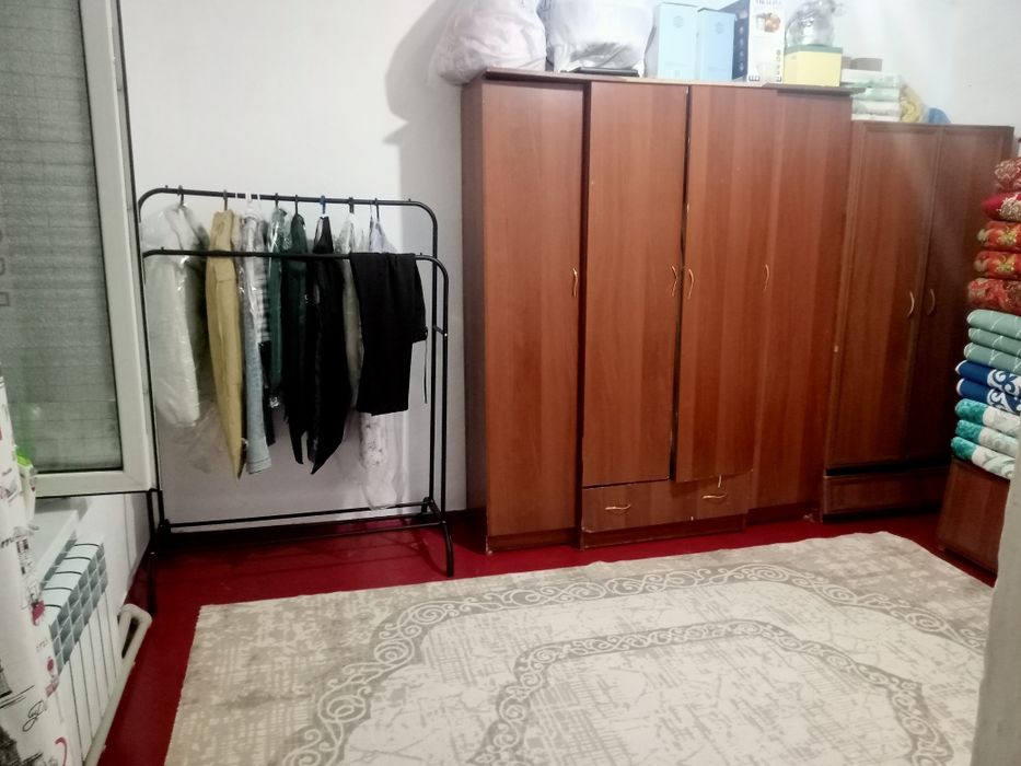 4 бөлмелі үй сатылады.