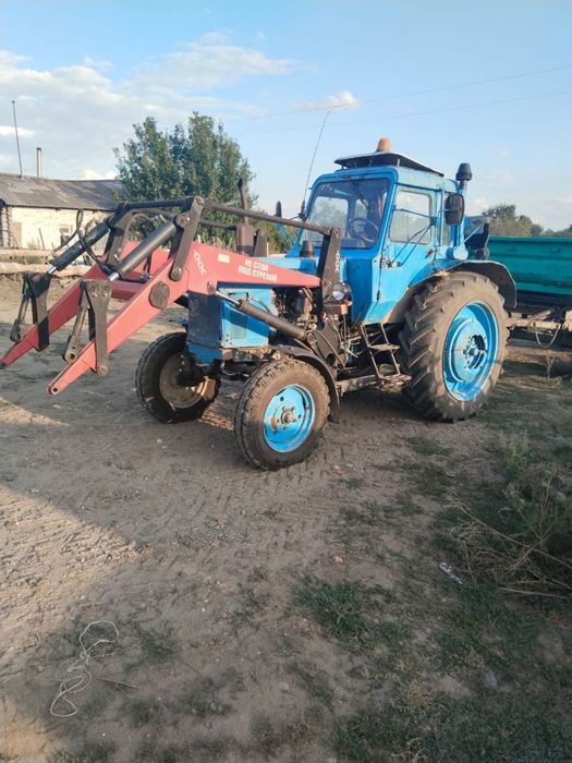 Трактор с прицепом