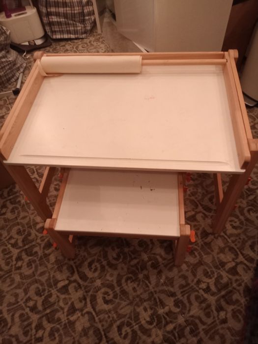 Продам столик IKEA