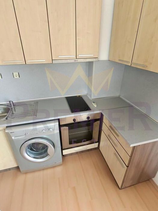 Продава се Двустаен апартамент в к.к. Елените - 72 кв.м за 333 €/кв.м - Снимка #2