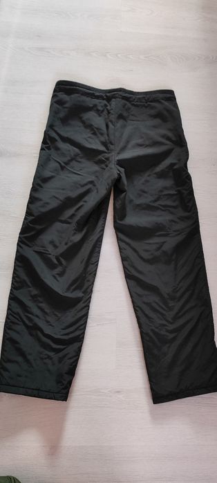 Vand pantaloni impermeabili cu fas, de dama masura 28 ROMAN'S