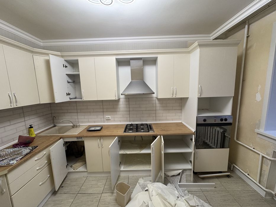 Кухонный гарнитур