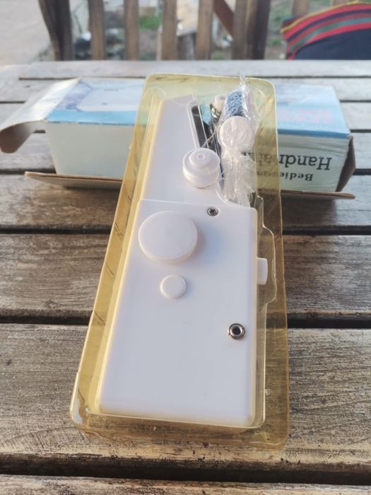 Платове от соца.Две нови вълнени одеяла.