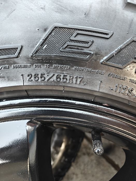 Продам колеса на внедорожник