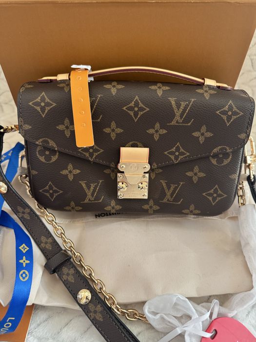 Дамска чанта нова