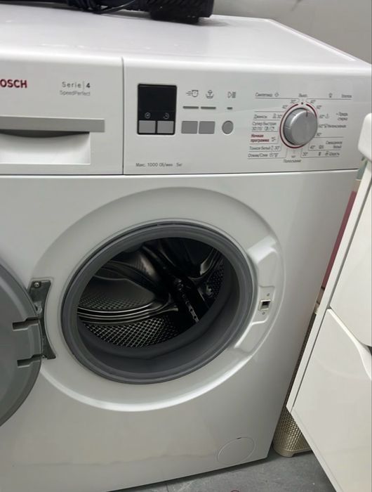 Стиральная машина BOSCH