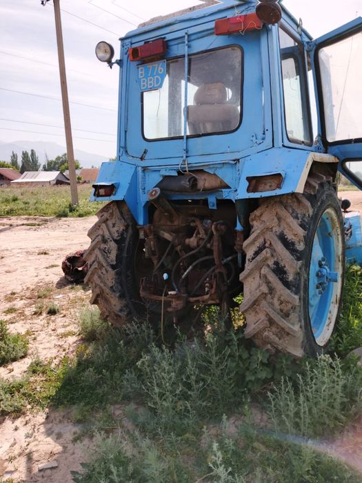 Трактор. Сельхозтехника