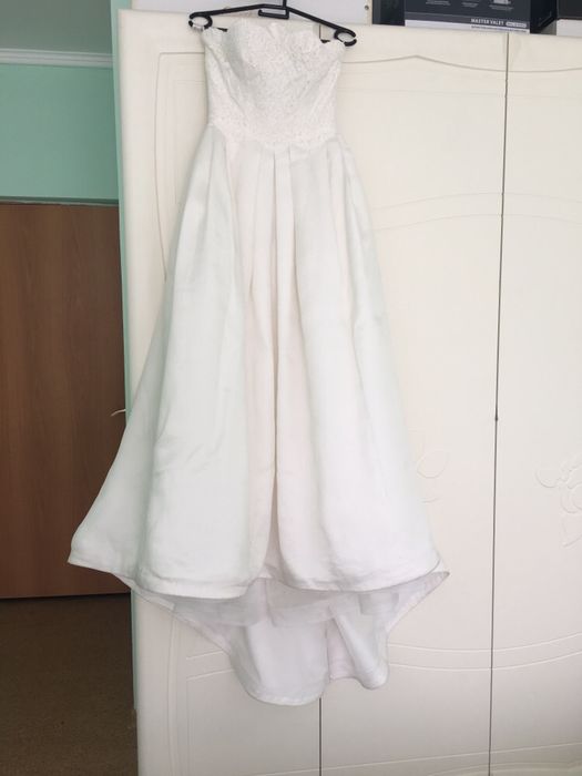 Свадебное платье испанского бренда