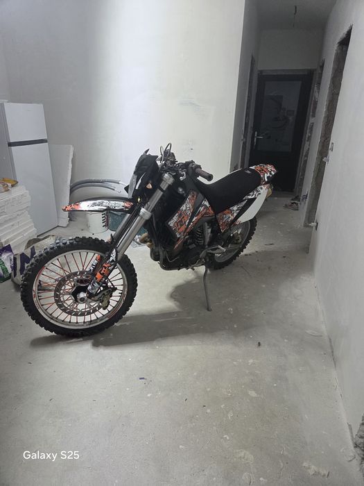 Se vinde ktm 640