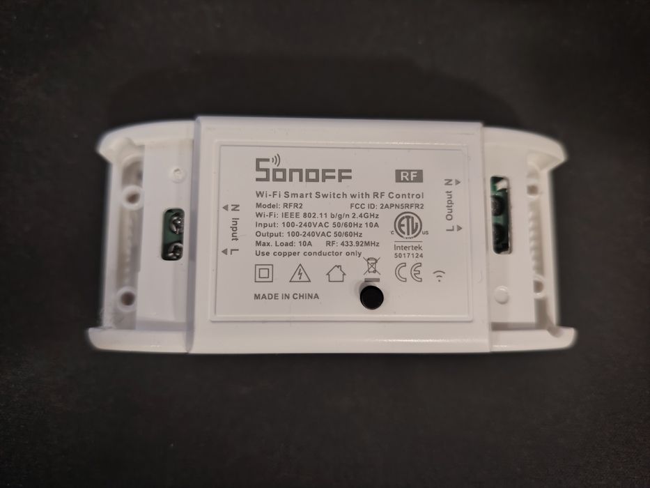 SONOFF RFR2 WiFi Безжичен Интелигентен Превключвател с RF Приемник